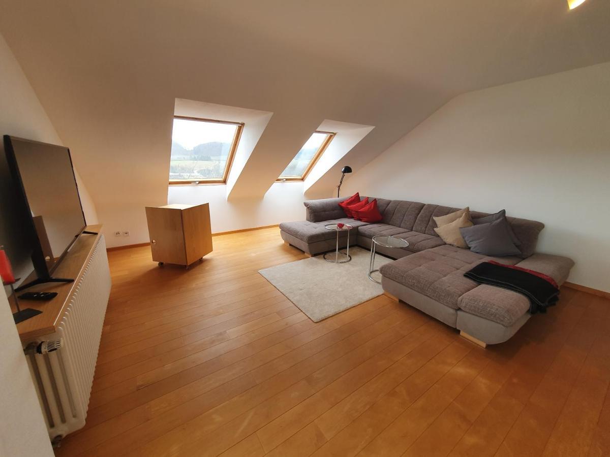 Ferienwohnung Nussbaum メルツィッヒ エクステリア 写真